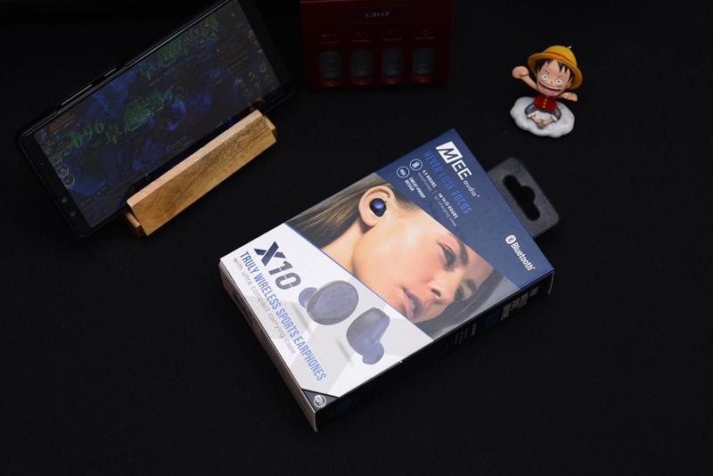 最新款藍(lán)牙耳機(jī)開箱,最新款藍(lán)牙耳機(jī)開箱，變化、自信與成就感的奇妙之旅