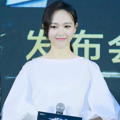絕世護(hù)花高手陳笑最新揭秘，小巷中的神秘花園