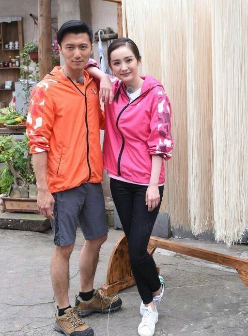 謝霆鋒與王菲的最新動(dòng)態(tài)，自然美景中的心靈之旅，領(lǐng)略靜謐之美
