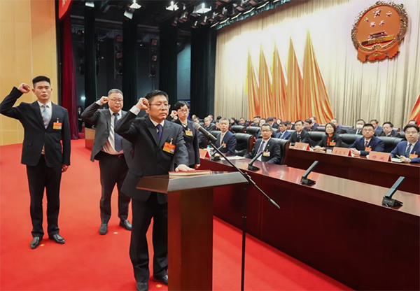 江蘇新任領(lǐng)導(dǎo)引領(lǐng)的自然美景探索之旅