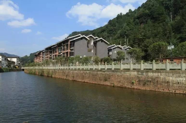 四面山四屏鎮(zhèn)最新動態(tài)，自然美景探索之旅啟幕！