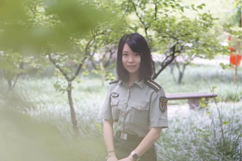 最新女兵標準發(fā)型，時尚與紀律的和諧融合