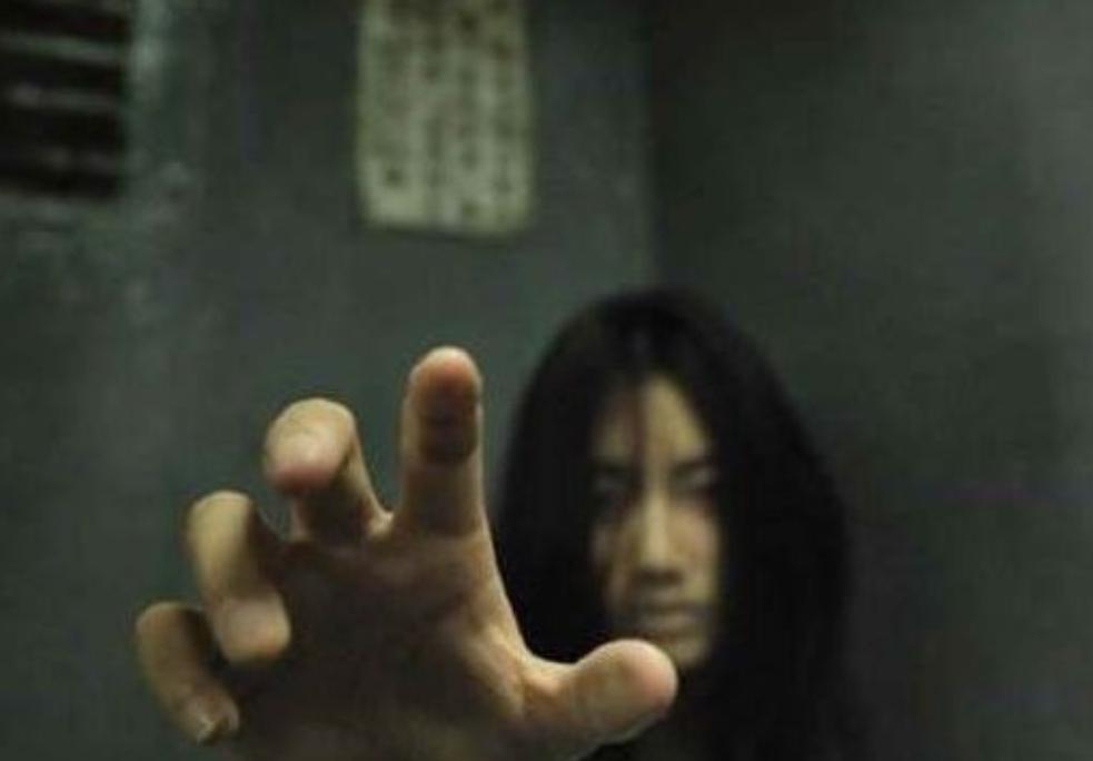 最新電梯事件,最新電梯事件，時代陰影下的驚魂之旅